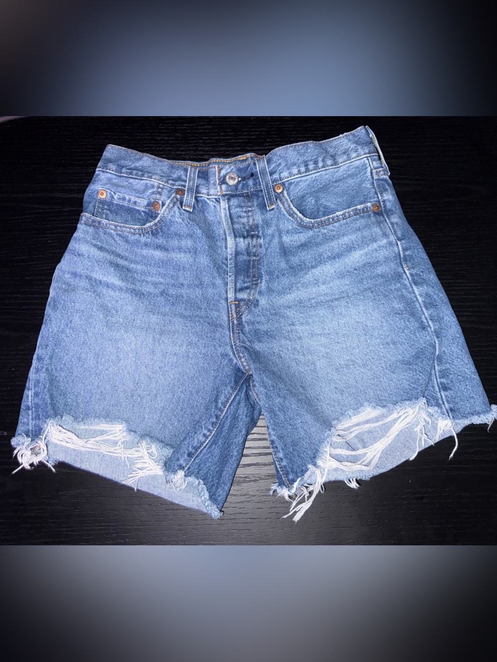 Levis 501 Womens Blue Original Premium Classic Cutoff Denim Shorts Size 26